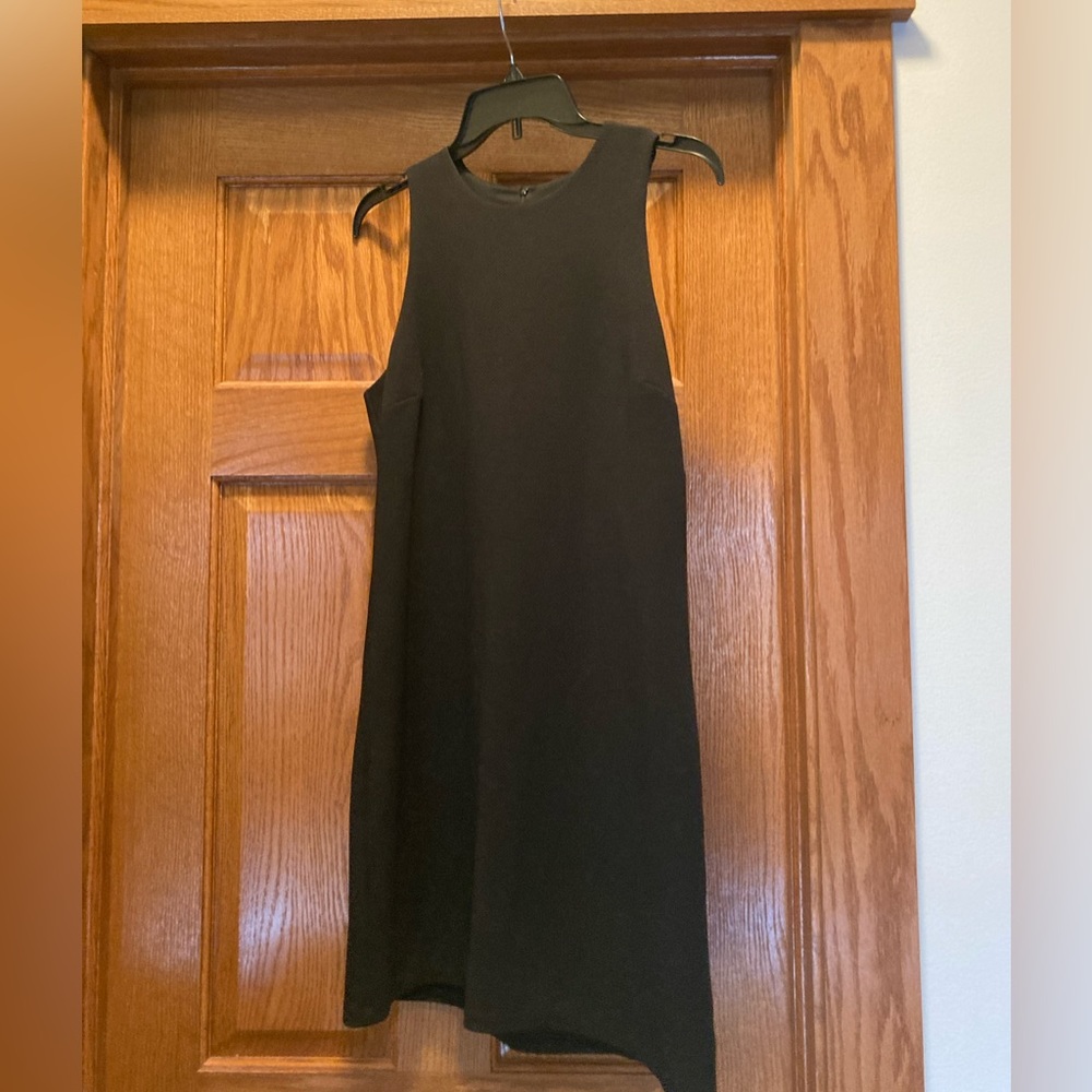 Black dress - Picture 1 of 2